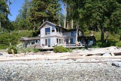 фото отеля Cortes Island Boathouse