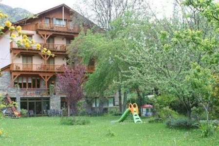 фото отеля Estanys Blaus Hotel Lladorre