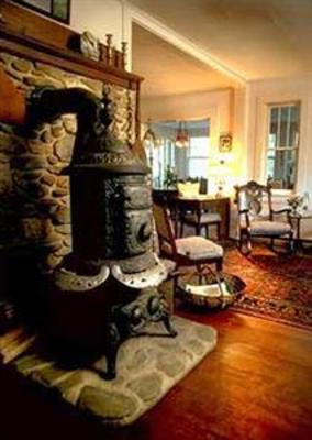 фото отеля Folkestone Inn