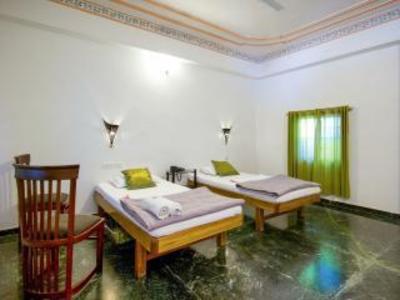 фото отеля Hotel Poonam Haveli