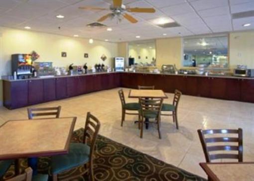 фото отеля Comfort Inn & Suites Winter Park Village Area