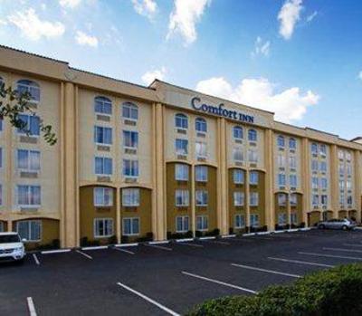 фото отеля Comfort Inn & Suites Winter Park Village Area
