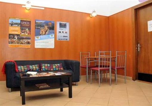 фото отеля Adagio Hostel