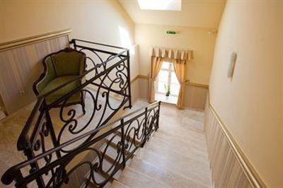 фото отеля Barokk Hotel Promenád Gyor