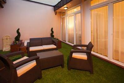 фото отеля Barokk Hotel Promenád Gyor