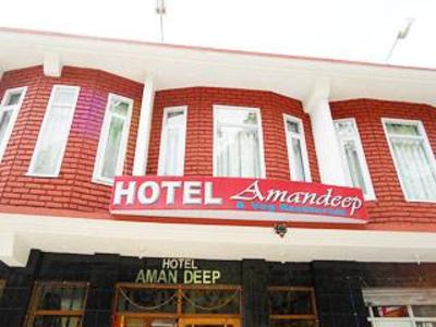 фото отеля Hotel Amandeep