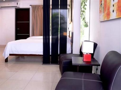 фото отеля Ambar Suites
