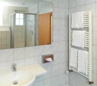 фото отеля Hotel Rengener Stubchen