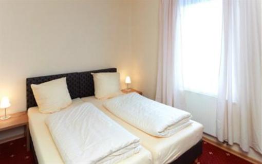 фото отеля Hotel Rengener Stubchen