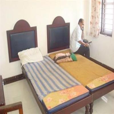 фото отеля Neo Narasimhapuram Lodge