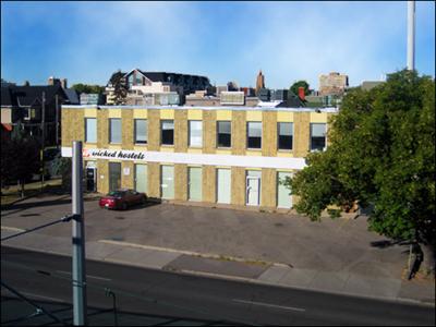 фото отеля Wicked Hostels - Calgary