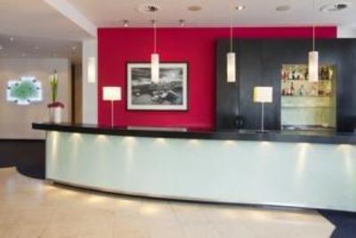 фото отеля Holiday Inn Berlin City Center East Prenzlauer Allee