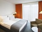 фото отеля Holiday Inn Berlin City Center East Prenzlauer Allee