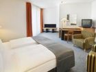 фото отеля Holiday Inn Berlin City Center East Prenzlauer Allee