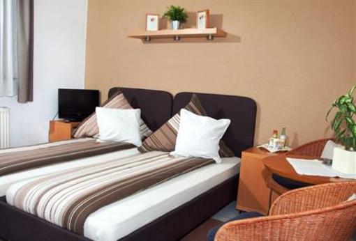 фото отеля Heidigs Hotelchen