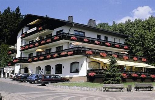 фото отеля Hotel Kristall Bad Marienberg