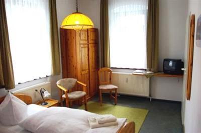 фото отеля Hotel Zur Muhme Bergstadt Lössnitz
