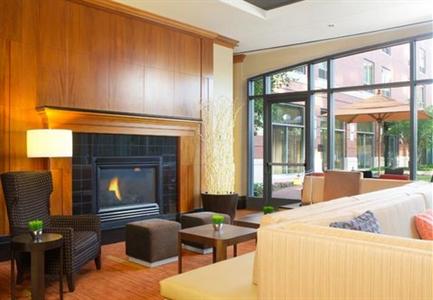 фото отеля Courtyard Boston Brookline