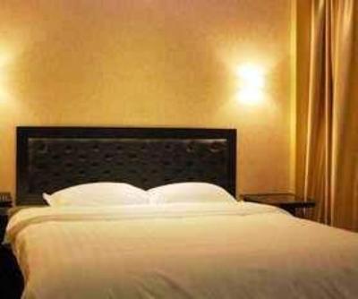 фото отеля Zhuoyue Hotel Qiqihar Zhonghuan Plaza