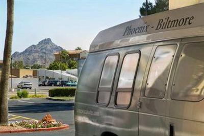 фото отеля Homewood Suites by Hilton Phoenix - Biltmore