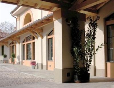 фото отеля Borghetto di Brola