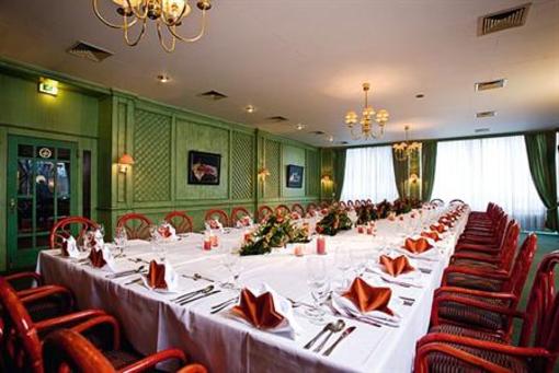 фото отеля Hotel Alexandersbad