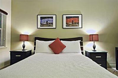 фото отеля Suites on South Beach Miami