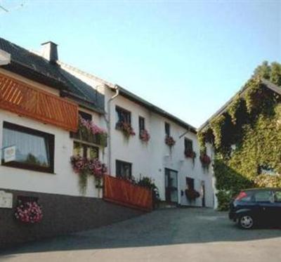 фото отеля Landgasthof Zum Adler