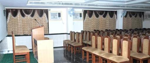 фото отеля Hotel Yadgar