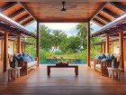 фото отеля Desroches Island Lodge