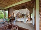 фото отеля Desroches Island Lodge