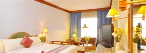 фото отеля Cirebon Plaza Hotel