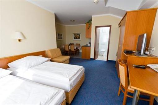 фото отеля Pension Lindenhof Grasbrunn