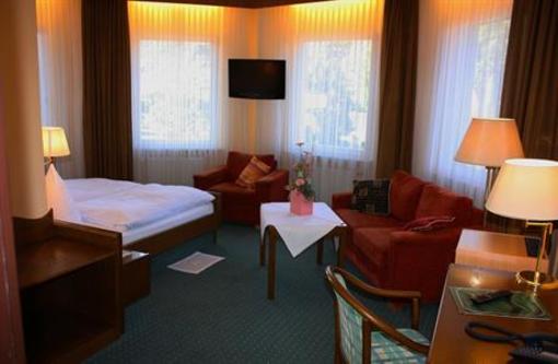 фото отеля Hotel Rheinkrone Andernach