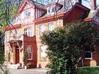 Glendona House