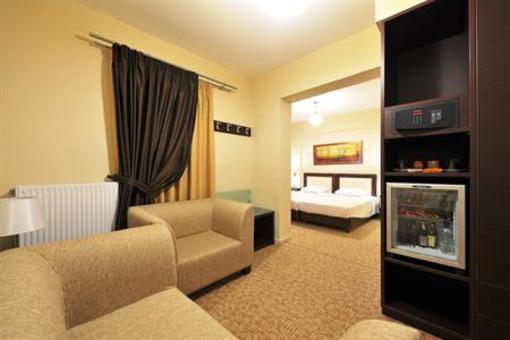 фото отеля Kalliroe Hotel Patras