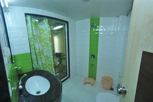 фото отеля Hotel Rajdhani Pune