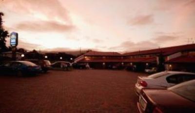 фото отеля BEST WESTERN Balmoral Motor Inn