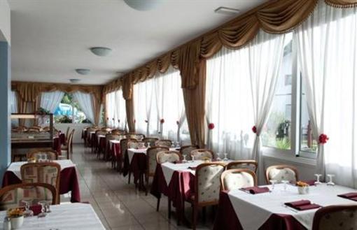 фото отеля Oasi Verde Hotel Lido Di Jesolo