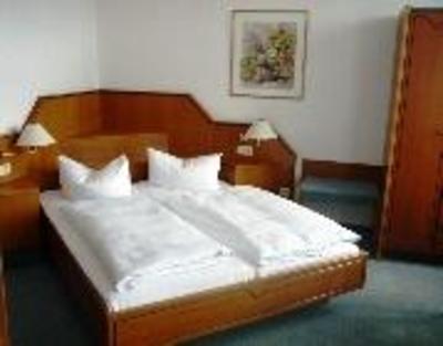 фото отеля Hotel Garni Perle am Bodden