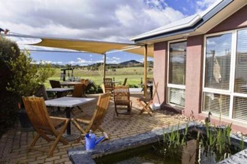 фото отеля Country Guesthouse Schonegg