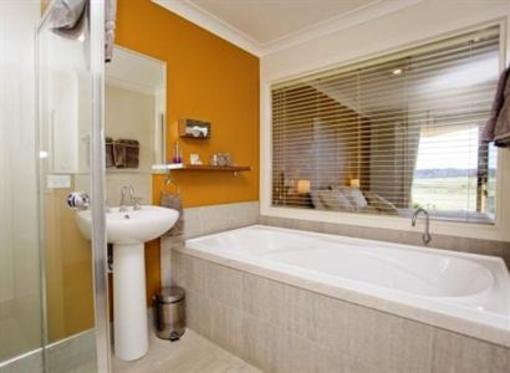 фото отеля Country Guesthouse Schonegg