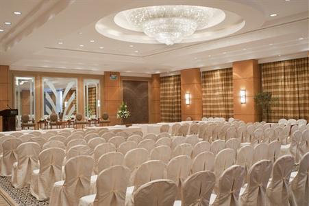 фото отеля Holiday Inn Kuwait Downtown