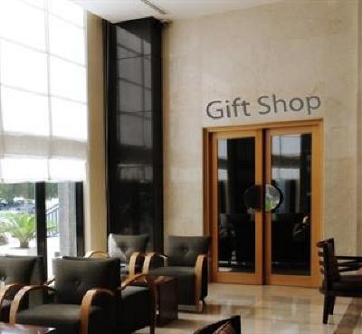 фото отеля Holiday Inn Kuwait Downtown