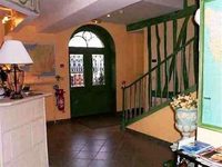Hotel De La Tour Pont-de-l'Arche