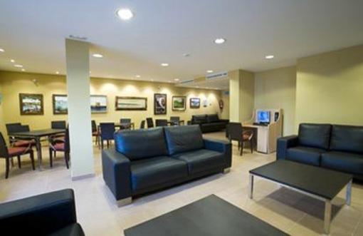 фото отеля Apartamentos Loar Menorca