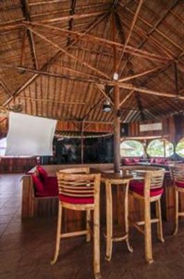 фото отеля Marjoly Beach Resort