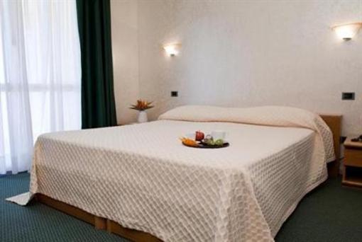 фото отеля Qt Hotel