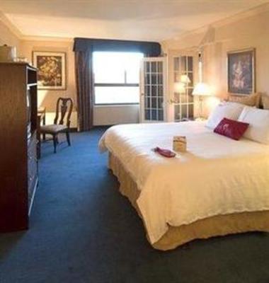 фото отеля Crowne Plaza Hotel Downtown Worcester