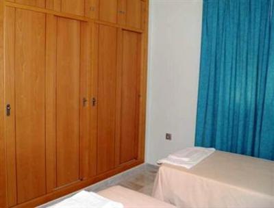 фото отеля Apartahotel Dona Reyes